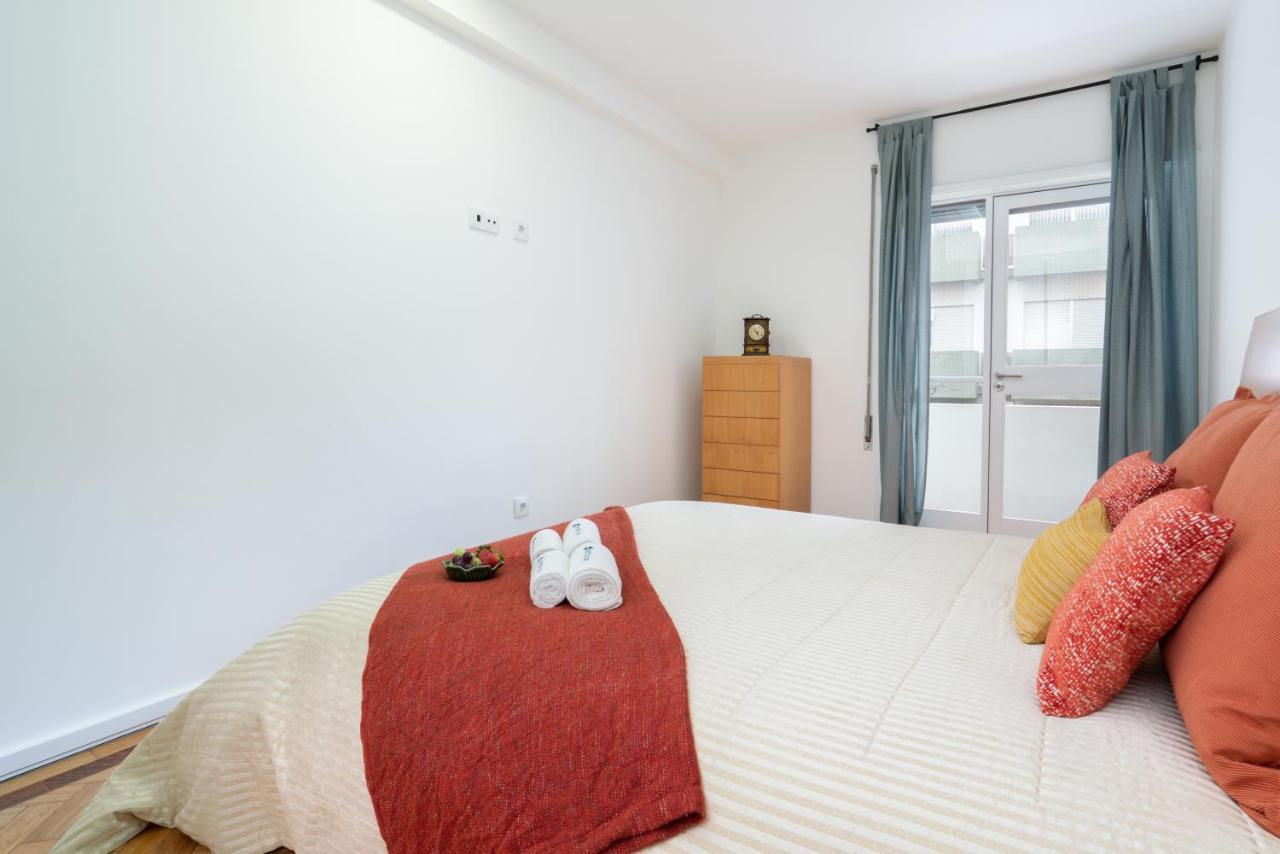 אספיניו Host Wise - Spacious Fresh Flat W Terrace - Near Sea מראה חיצוני תמונה