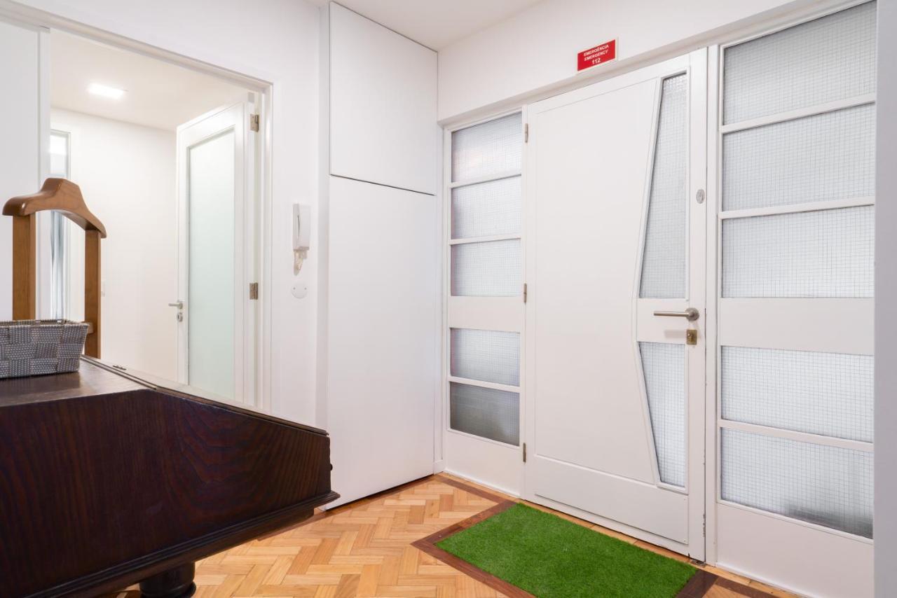 אספיניו Host Wise - Spacious Fresh Flat W Terrace - Near Sea מראה חיצוני תמונה