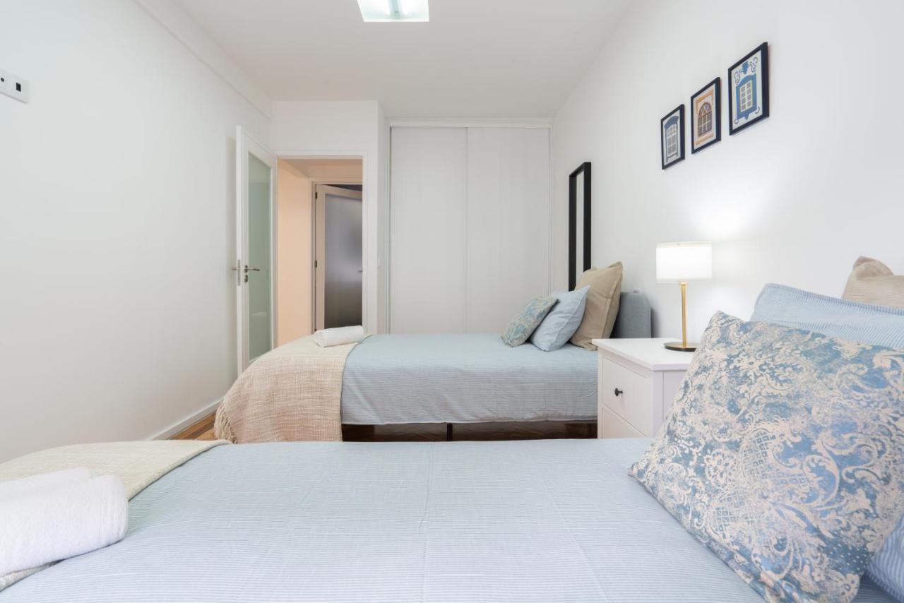 אספיניו Host Wise - Spacious Fresh Flat W Terrace - Near Sea מראה חיצוני תמונה